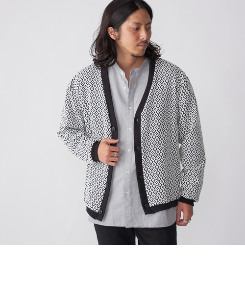 SHIPS: 〈洗濯機可能〉ジャカード 小紋柄 Vネック カーディガン