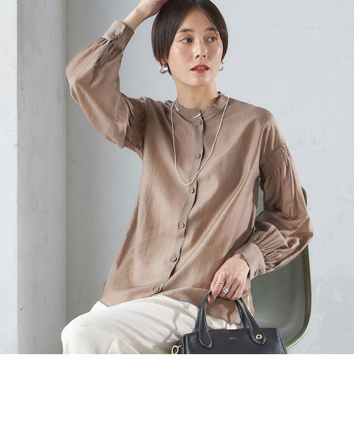 〈手洗い可能〉バンドカラー 袖 シャーリング ブラウス