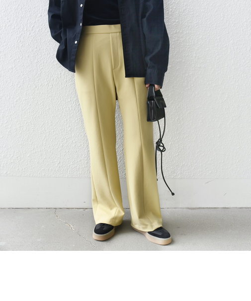 〈手洗い可能〉ストレッチ フレア パンツ