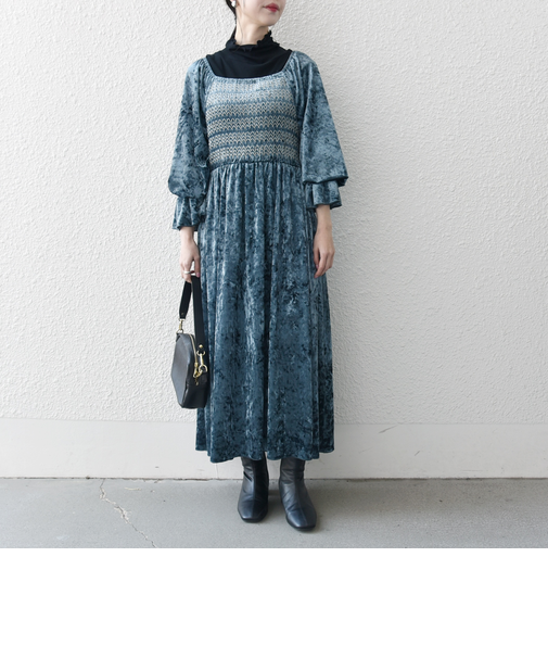 bon_meur:〈手洗い可能〉クラッシュ ベロア シャーリング ワンピース