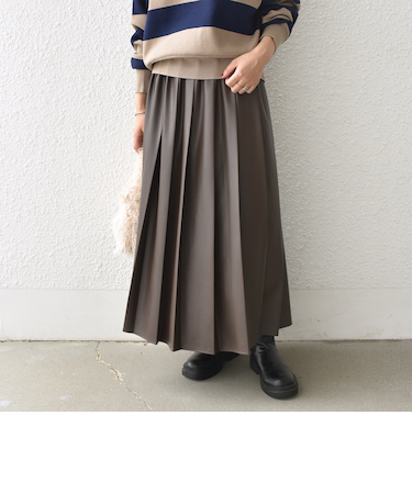 SHIPS Colors:合成皮革 ワイド プリーツ スカート◇