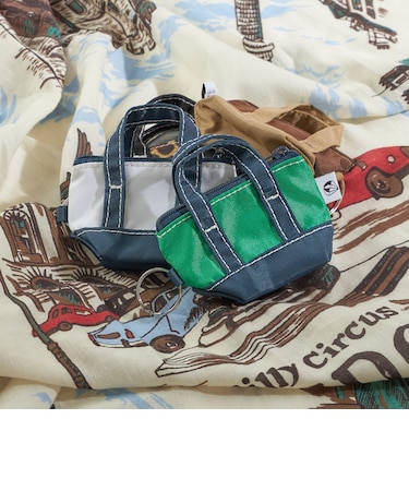 【SHIPS別注】Drifter: バックアイ トート チャーム