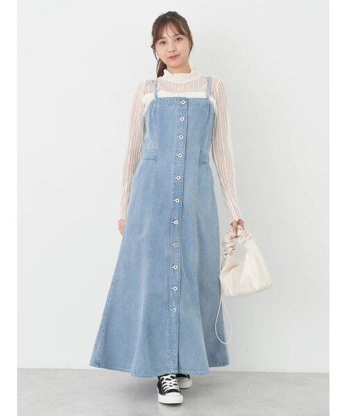 【ARKET】北欧のエッセンスを纏うデニムミディワンピース ボタンキャミデニムワンピース|アースミュージックアンド