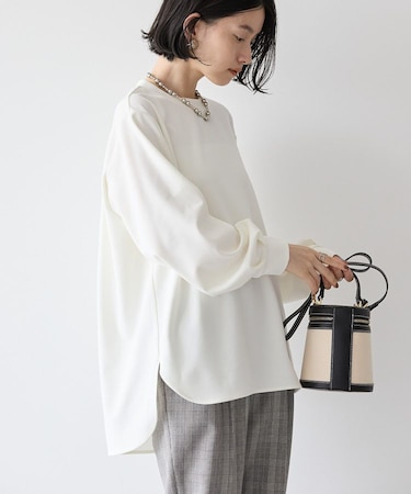 バックタックロングプルオーバー