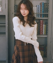 スクエアホルターネックリブプルオーバー