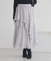 シャイニーラッフルスカート