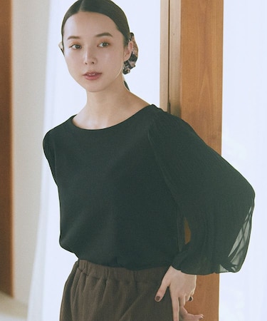 マジョリカプリーツプルオーバー