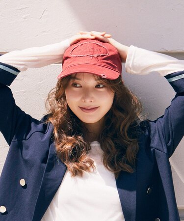 ダメージロゴキャップ