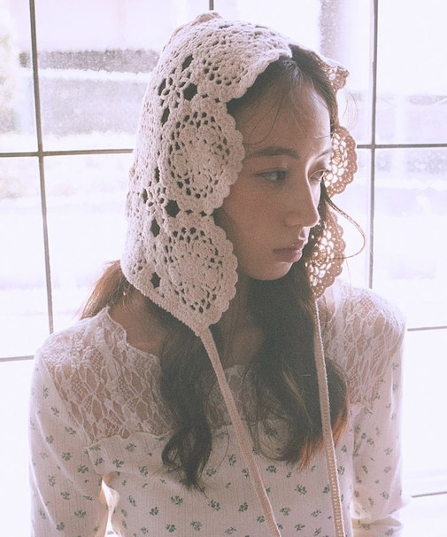 レースバブーシュカ