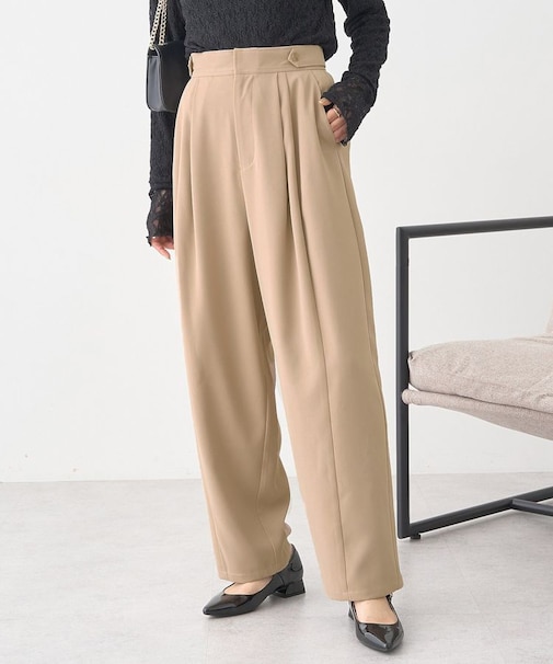 タックコクーンパンツ