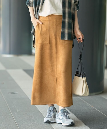 ヌバック調スカート
