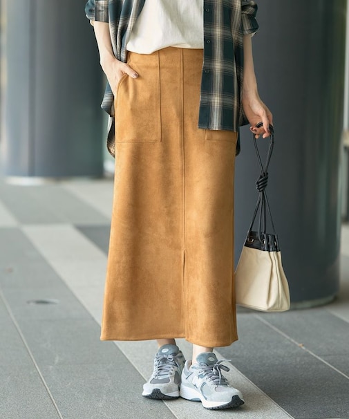 ヌバック調スカート