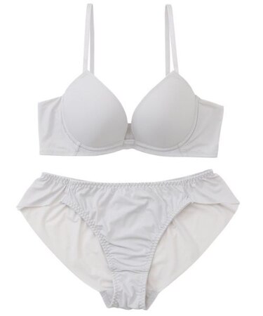 【EFカップ】華奢Ｔカップブラ＆ショーツ