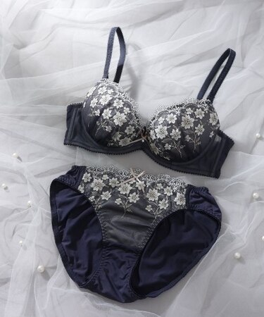 クラシカルガーデン ブラ＆ショーツ ナイスフィットシリーズ