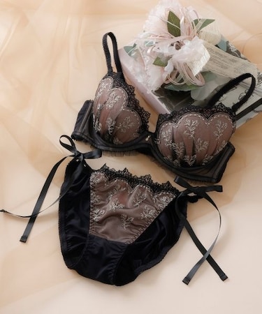 ミニョンブーケ ブラ＆ショーツ ナイスフィットシリーズ