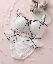 モワルーレースアップ ブラ＆ショーツ 脇高ストラップレス