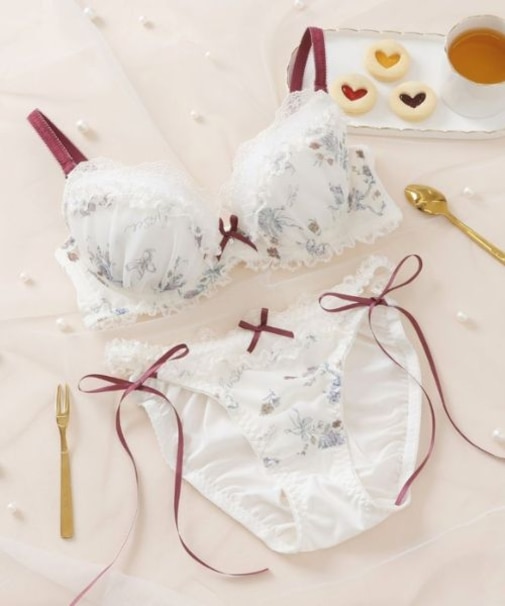 【EFカップ】クラシカルガーリー ブラ＆ショーツ ナイスフィットシリーズ