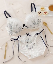 【EFカップ】クラシカルガーリー ブラ&ショーツ ナイスフィットシリーズ