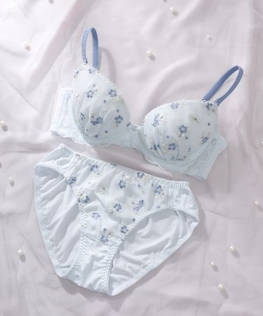 プティフラワー ブラ＆ショーツ ナイスフィットシリーズ