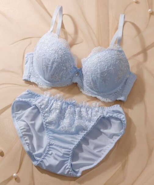 【EFカップ】刺しゅうレース3/4モールドカップブラ＆ショーツ