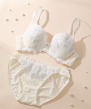 【A～Dカップ】パネル付き モールドカップノンワイヤーブラ＆ショーツ
