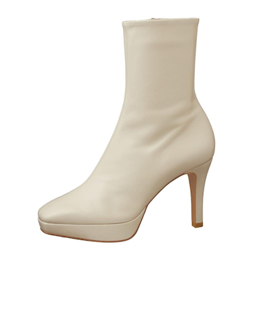 <DIANA> ショートブーツ