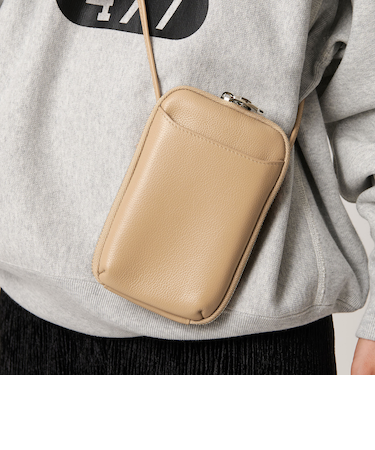 <BEAUTY&YOUTH UNITED ARROWS>レザー ジップスリム ウォレットショルダー