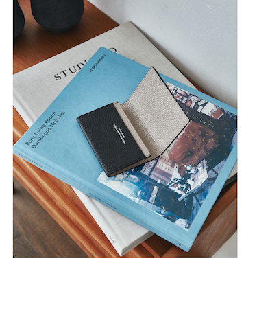 <GREEN LABEL RELAXING>シボ レザーライク フラップ カードケース