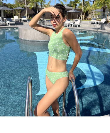 【ROXY ロキシー 公式通販】ロキシー（ROXY）【OUTLET】Roxy TO THE MOON ウィメンズ 水着 ビキニセット 花柄