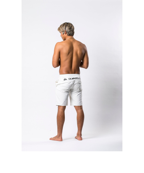 【OUTLET】Quiksilver EVERYDAY BUTT BEACHSHORT 20NB