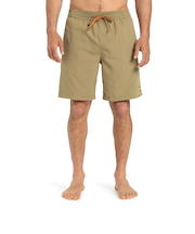 【OUTLET】Quiksilver EVERYDAY SOLID VOLLEY 19 メンズ ボードショーツ