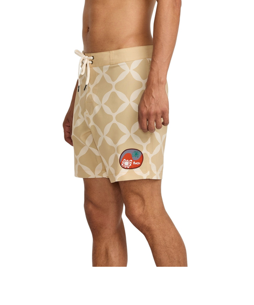【OUTLET】RVCA メンズ 【LAURYN ALVAREZ】 LA ORNAMENT TRUNK 17 ボードショーツ 【2025年春夏モデル】