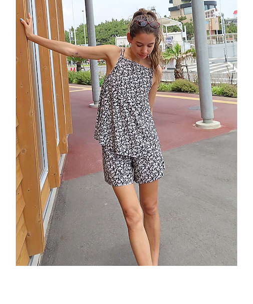 【ROXY ロキシー 公式通販】ロキシー(ROXY)【OUTLET】Roxy LA VIE ウィメンズ 水着 3点セット バンドゥ キャミソール キュロット