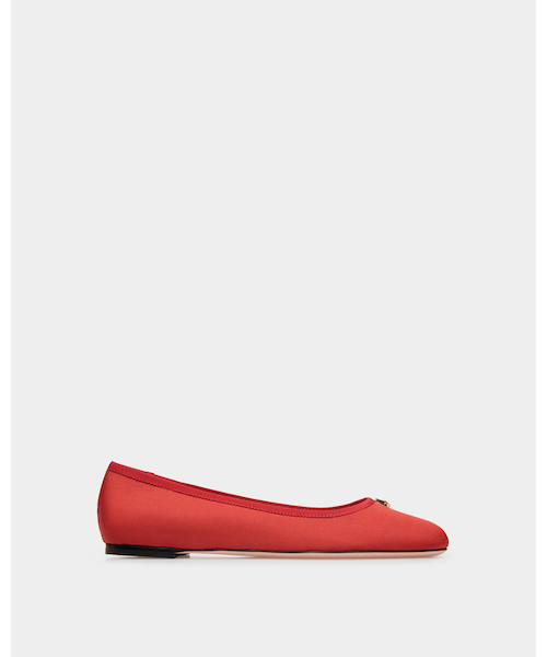 公式】ウェンディ バレエ・グロメット｜コーチ アウトレットの