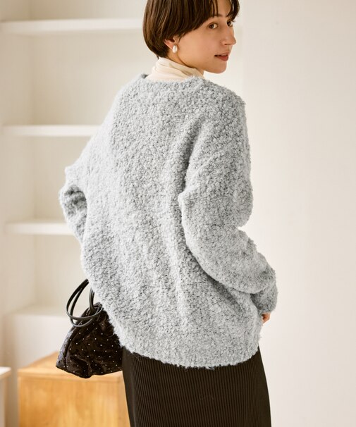 ブークレカラーニット