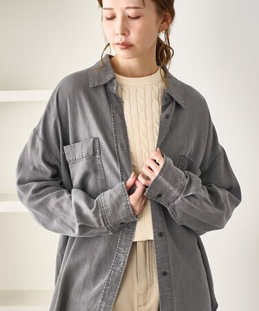 シャンブレーデニム調シャツ