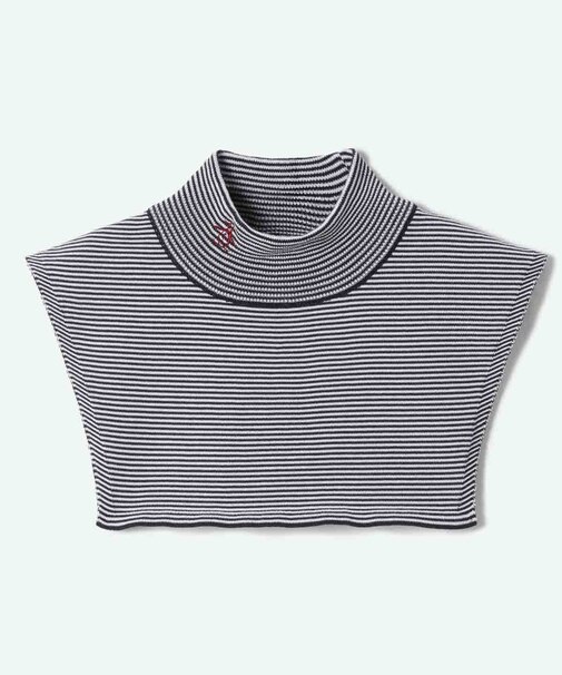 MOCK NECK DECK