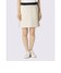 ホワイト