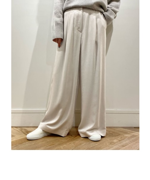 マットベルベット セミワイドパンツ