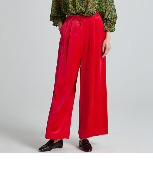 マットベルベット セミワイドパンツ