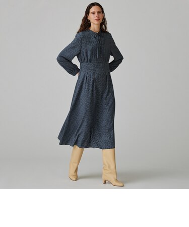 クレセントムーンプリント ボウタイワンピース