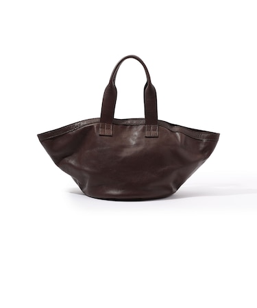 AGNES BADDOO レザーキャリーバッグ