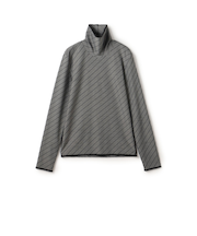 【WEB先行予約】ダイアゴナルジャージー タートルネックプルオーバー