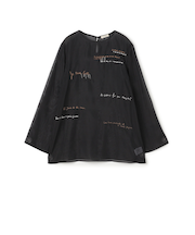 メッセージエンブロイダリー プルオーバーブラウス