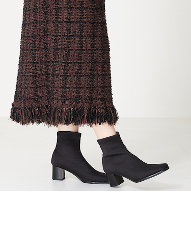 スクエアトゥニットブーツ