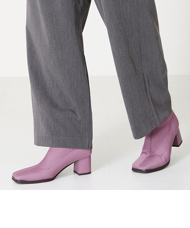 スクエアトゥニットブーツ