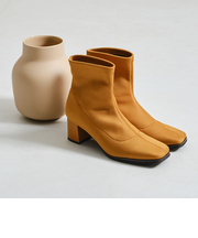 スクエアトゥニットブーツ