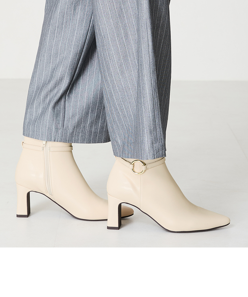 リングデザインポインテッドトゥブーツ