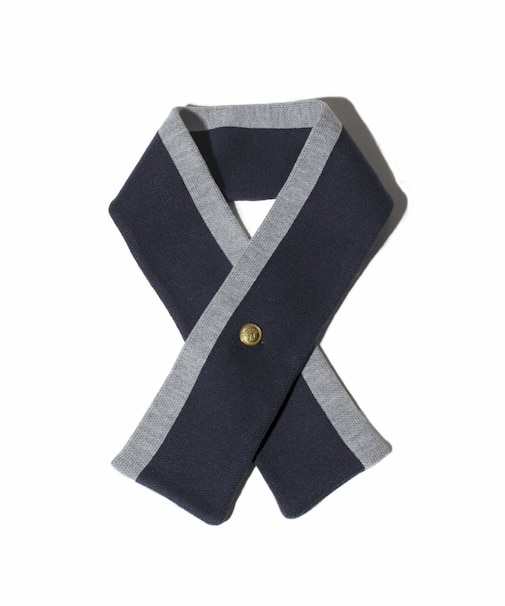 メタルボタンマフラー