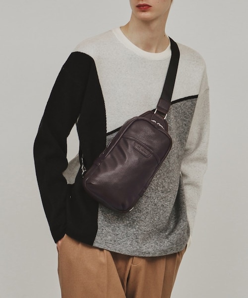 レザー調シボワンショルダーバッグ｜タケオキクチのアウトレット